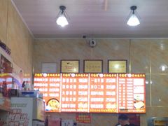 -峰味香.酱香米线.黄焖鸡(定西路店)