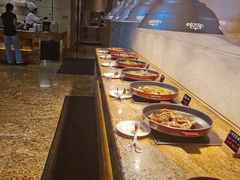 -皇朝万鑫自助餐厅