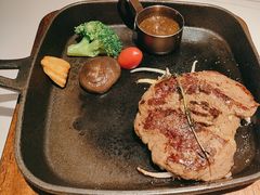 -牛扒先生·雪花牛扒西餐厅(东平店)