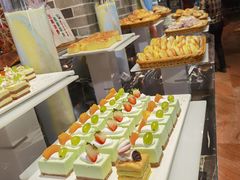 -三英温泉度假酒店-自助餐厅