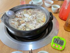 -东巴谷野生菌火锅餐厅