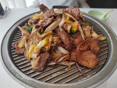 经典葱爆小羔羊肉-悦融·京鲁菜·露台花园(安定门店)
