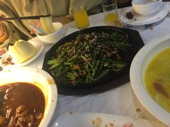-眷江南之小蓝鲸(王府大街店)