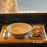 这口蟹黄捞鸡 鲜得眉毛掉了