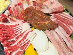 -木槿花韩式炭烤·熟成肉工坊(孙文东路店)