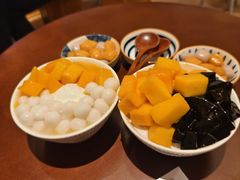 -小团圆糖水铺(襄阳南路店)