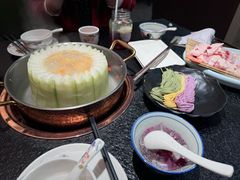 -得意咚瓜·顺德鱼生·冬瓜火锅(深圳首店)