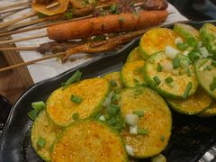 小白瓜-陈员外正宗夹江烧烤(广福路店)