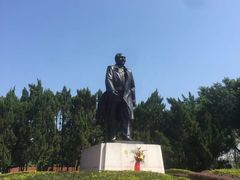 -荔枝公园-小平画像广场