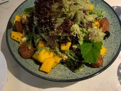 烤肉肠芒果沙拉-BE BRIGHT KITCHEN(正佳广场店)
