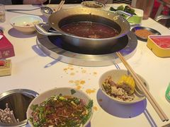 -钢管厂五区小郡肝串串香(奥克斯广场锦城万达店)