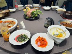 -香山湖家家宴(中山陵店)