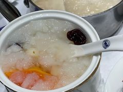 -红鼎豆捞·非遗鲍皇汤火锅(宝丰路店)