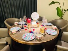 -海派悦庭·海胆烧麦·新融合菜(凯德广场店)