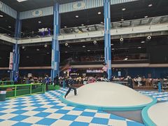 -蒙特利亲子乐园