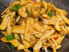 -巴依兄弟西域美食(机场店)