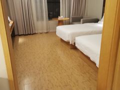 -怡庭S智能酒店(三亚大东海店)