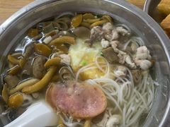 -福屿鲜捞小吃·捞化(福屿总店)