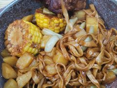 -内蒙焖面大盆骨餐馆(山大路店)