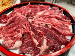 -胡须佬鸡煲四季火锅店(石厦西村直营店)