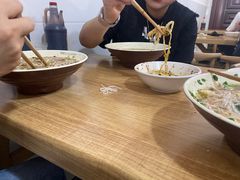 -啊墨江牛烂烀米线