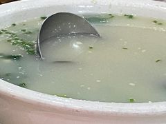 -鹏城人家海鲜酒家·23年老字号(较场尾店)