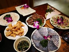 -大龙辣火锅·龙虾·烧烤(湖滨新天地店)