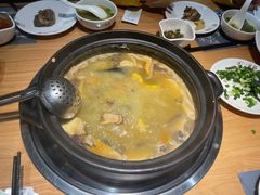 -一朵菌·野生菌探索家火锅(南亚店)