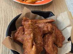 -必胜客(WOW中央公园店)