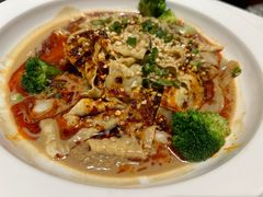 -江城小馆陕南妈妈菜·全球旅行餐厅(钟楼店)