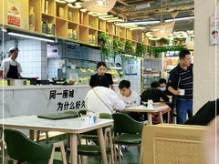 大堂-清真·胖妈妈手抓餐厅(定西路长城宾馆店)