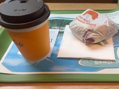 -麦当劳(龙洞店)