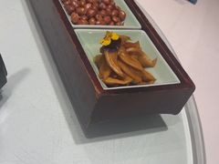 -海派美食·家宴海鲜青岛菜·石锅鲽鱼头(东方城店)