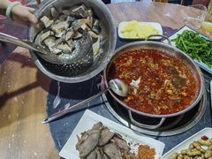 -韩妹鱼庄·泸定老字号(泸定店)