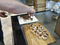 -筠咖啡西餐厅(上海国展宝龙丽筠酒店)
