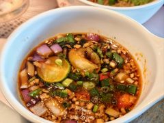 -尚尚仙·酸汤猪手·猪肚鸡火锅(华联万柳购物中心店)