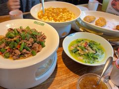 -新白鹿餐厅(银泰西湖文化广场店)