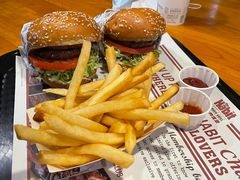 -The Habit Burger Grill 哈比特汉堡(复兴soho店)
