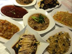 -御龙阁海鲜酒楼