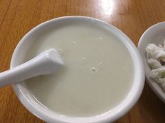 -河记肠粉店