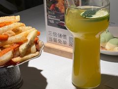 -春树下·树屋花房西餐厅(罍街AS1980店)