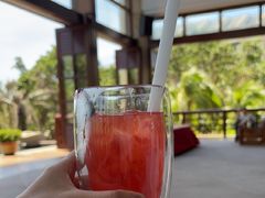 -亚龙湾喜来登·美景台大堂吧