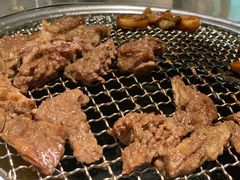 调味雪花牛排肉-韩聚屋韩国烤肉餐厅(新北万达店)