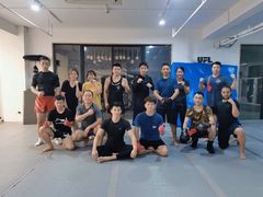 -EFL巴西柔术·综合格斗·泰拳·少儿体能训练(虹桥德必馆)