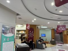 -雅悦齿科(顾村公园店)