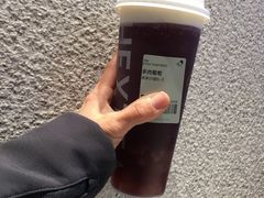 -喜茶(北京华贸购物中心店)