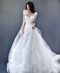 -Vera Wang婚纱礼服旗舰店