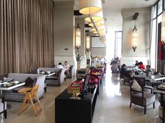 -黎客国际酒店