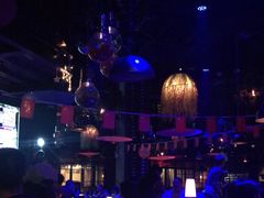 -胡桃里乐队酒馆(鎏嘉码头店)