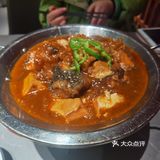 热辣辣的美味鱼头